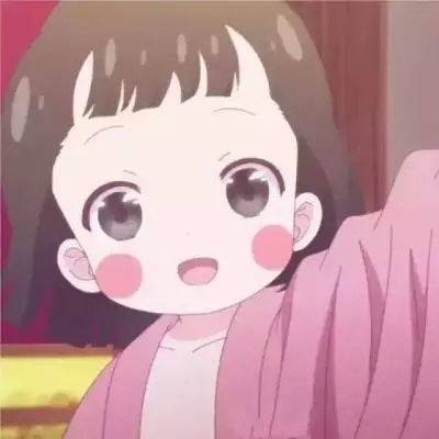男子正常停车被人贴黑胶布